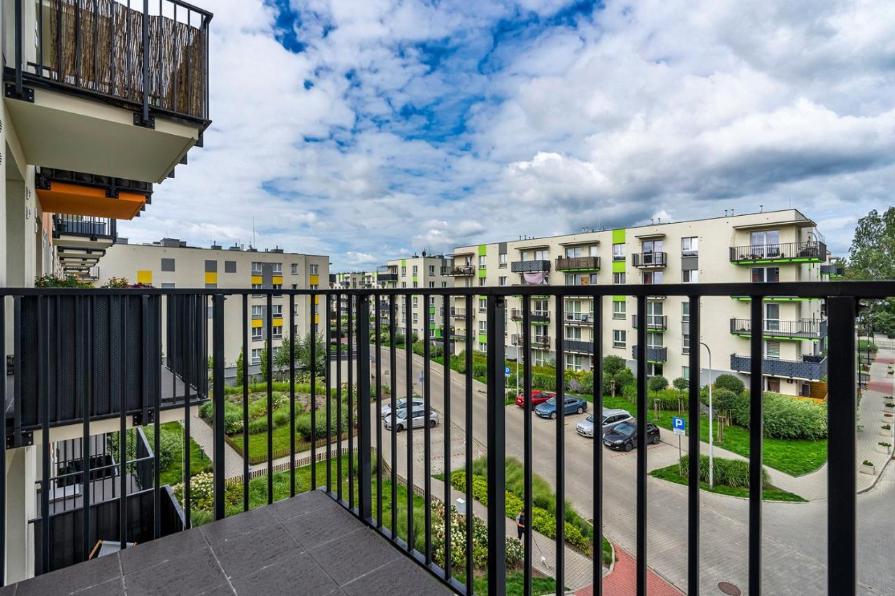 Wlochy Klinkierowa Comfort Apartment Varsóvia Exterior foto
